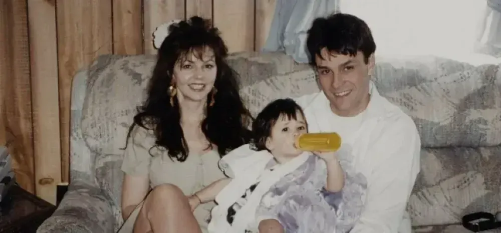 The Tragic Story of Lisa and Devon Manderach